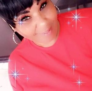 Meet your Posher, Vickie